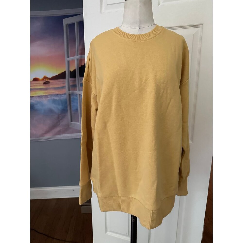 NWT Danielle Bernstein oversized sweatshirt yellowy gold color XS but runs BIG